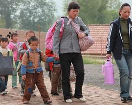 他从后面慢慢进入 对准影视海报