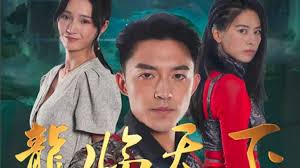 美女亲嘴衣服落地视频影视海报