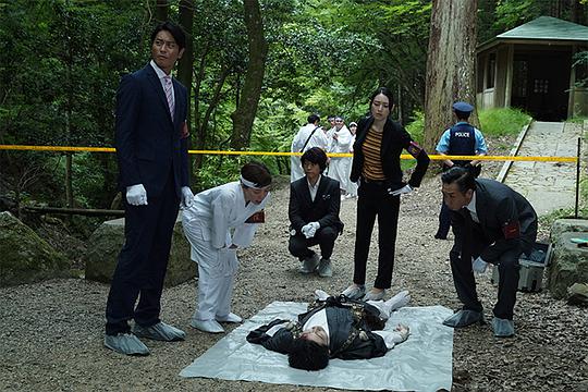 寂寞母亲诱惑儿子影视海报