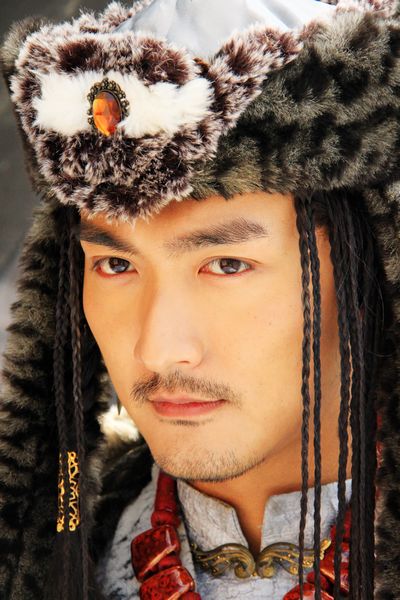 名侦探柯南同人本子影视海报